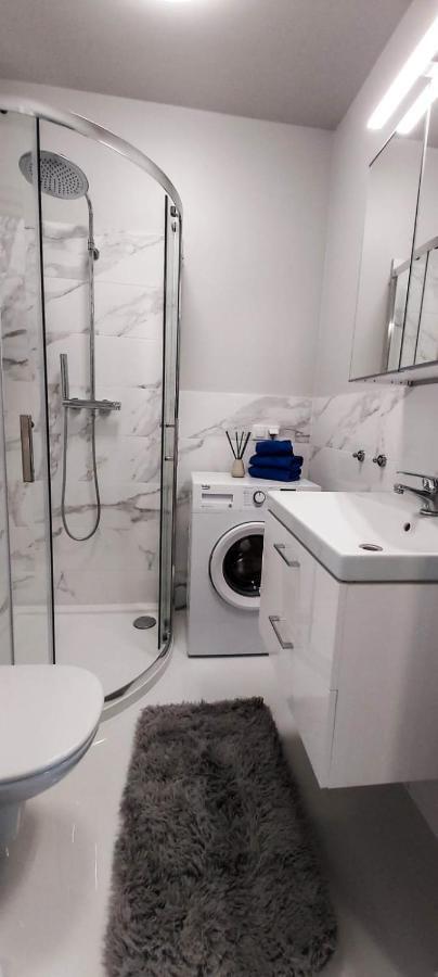 Bezagenta Mozart6 Studio Easy Access To City Wifi Varsovia Exterior foto